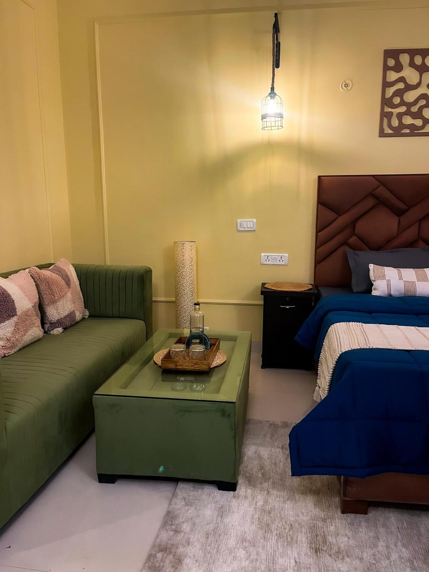 The Bunkin Hostel&Pg Neu-Delhi Exterior foto